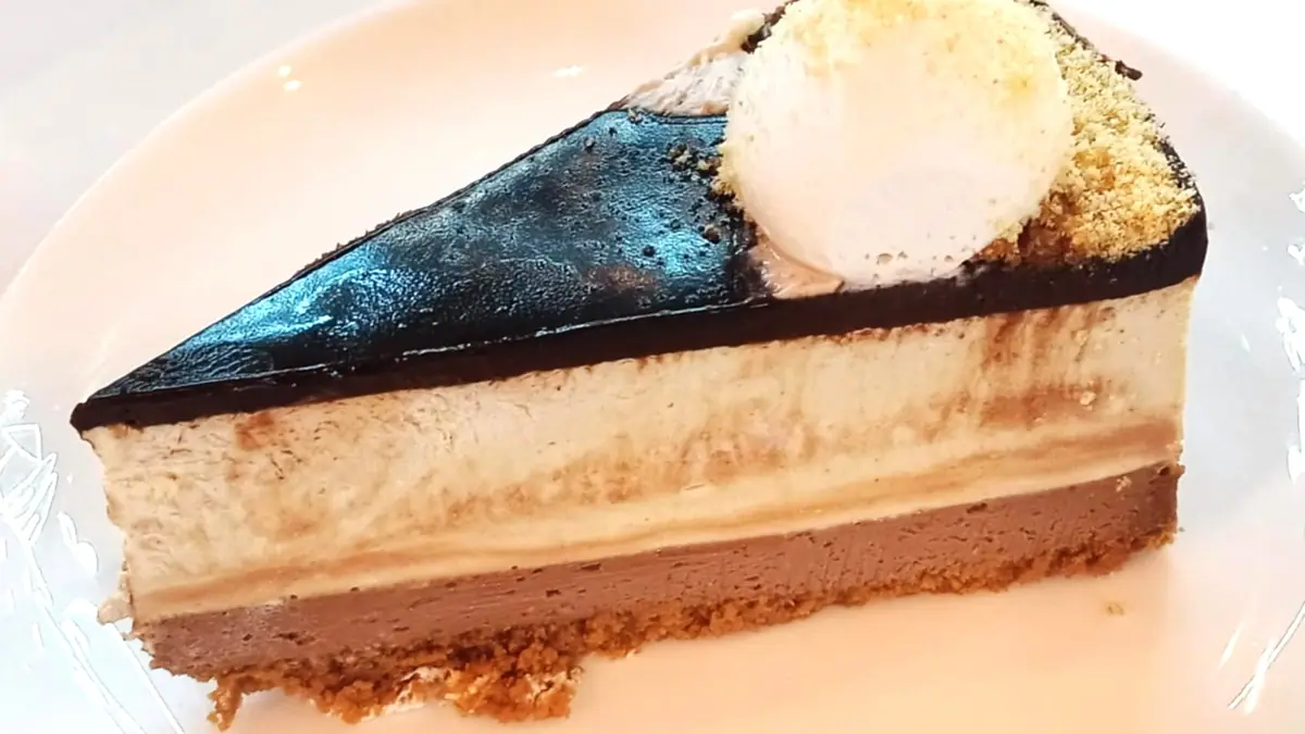 Woodside Sports Café – cake shop in Woodside, Lymington